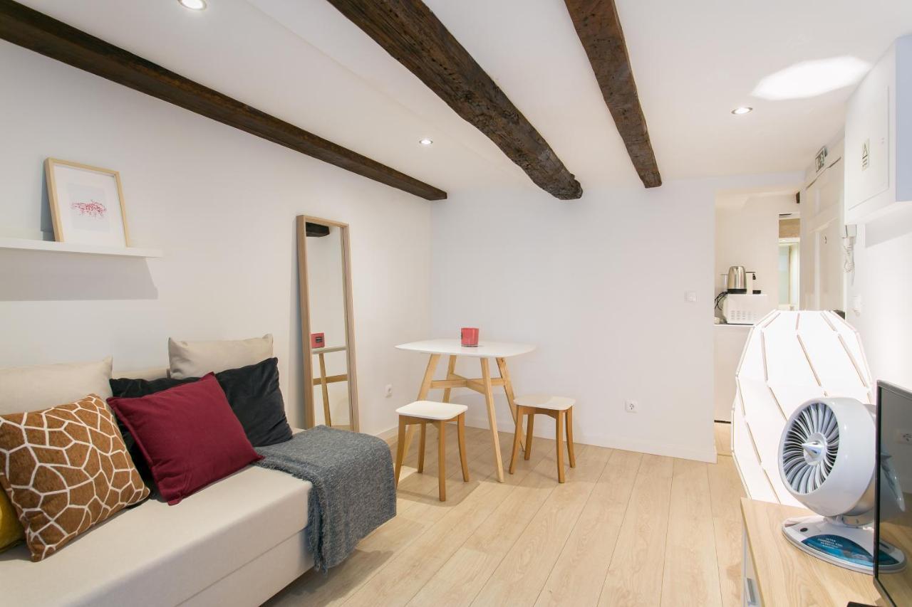 Gem Of The Historic Center Apartment Lisbon Bagian luar foto